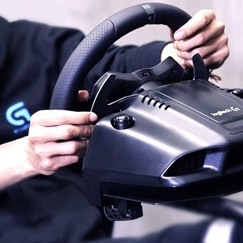 pc-steering-wheel-and-pedals