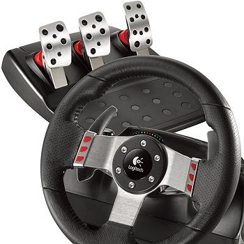 gaming-steering-wheel-and-pedals
